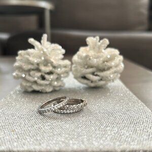 ✨Touchstone Crystal Triple Glam Ring Set